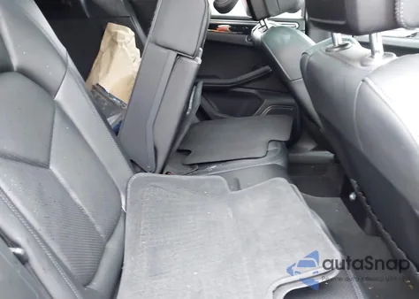 2016 Porsche Macan S из США, поврежденный, VIN WP1AB2A57GLB46214